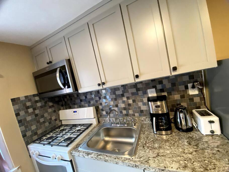 Cozy Boston Getaway Apartment! Free Parking Exteriér fotografie